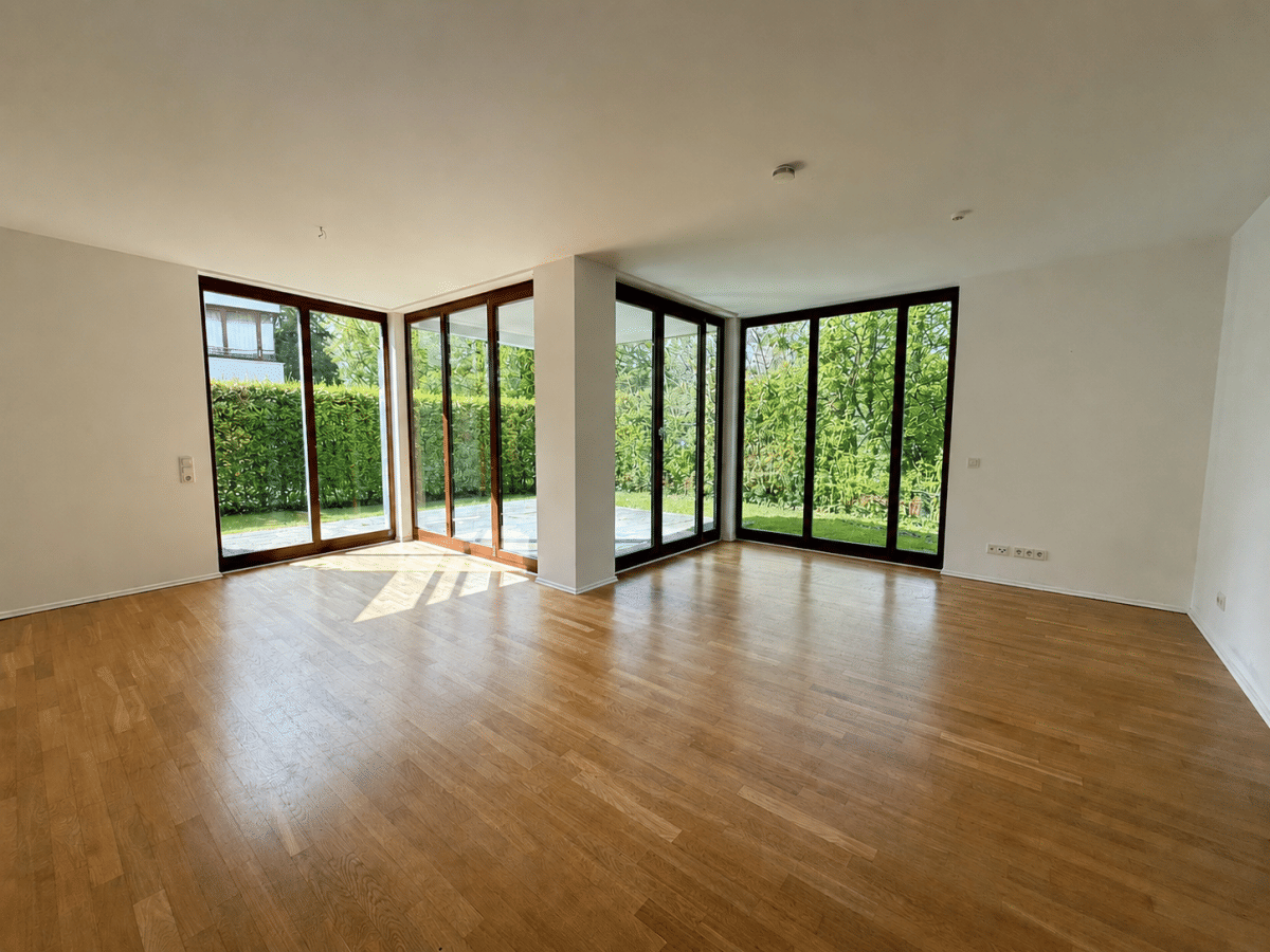 Ruhige, mod. Maisonette-ETW in Rissen mit EBK, 3 Bädern, Süd/West-Terrasse, Garten + TG-Stellplatz – Hamburg – Vorschaubild 5