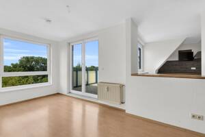 Über den Dächern von Weißensee - Dachgeschosswohnung mit Balkon und Terrasse – 13088 Berlin – Vorschaubild 3