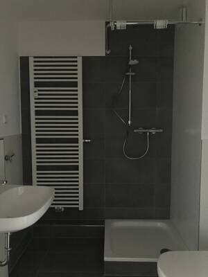 VIVAWEST modernisiert Ihre neue Wohnung. – 47178 Duisburg – Vorschaubild 3
