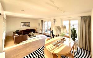 Traumhafte 2-Zimmerwohnung in Nienstedten mit direktem Elbblick und großer Terrasse! – 22609 Hamburg – Vorschaubild 2
