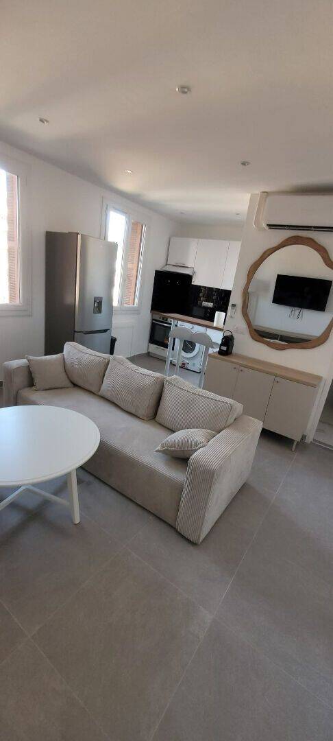 Appartement 2 pièces 41 m² · à Nice · 40,7 m² · 890 €/mois
