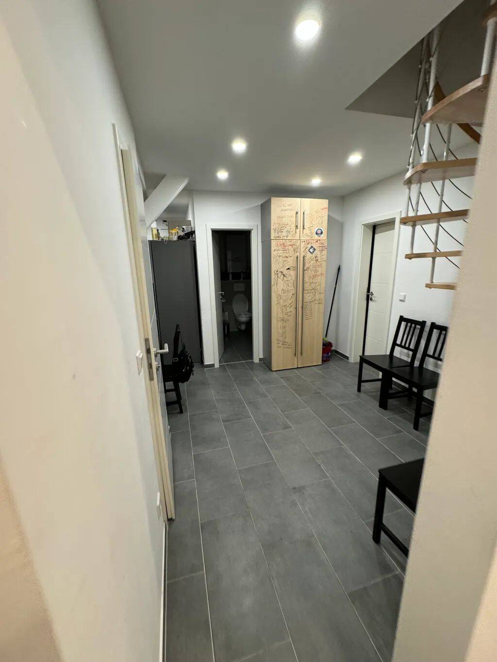 Möbliertes 13 m² WG-Zimmer in top angebundener Lage! – Nürnberg – Vorschaubild 3