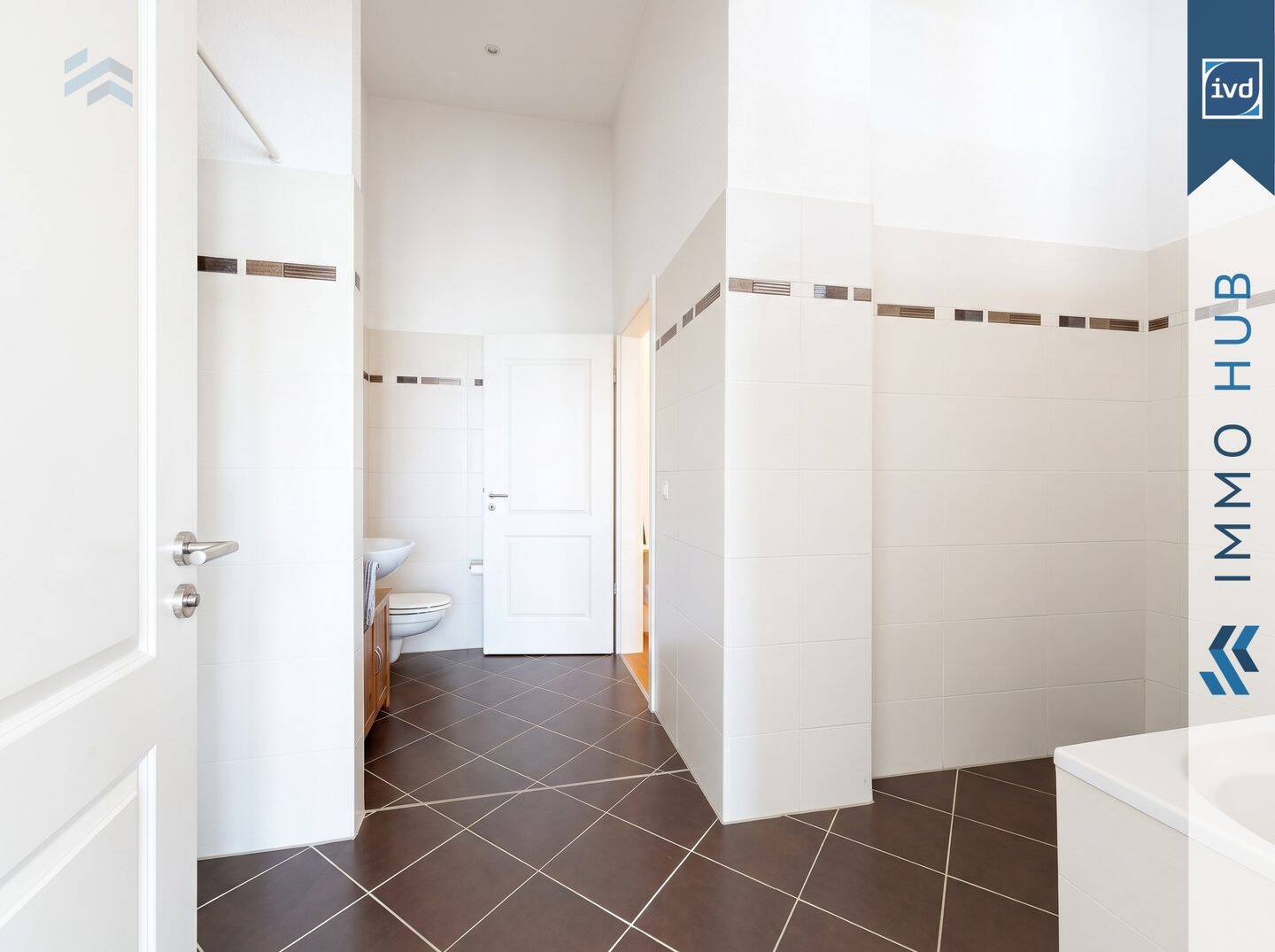 ++ Parkett, Badewanne, beliebte Lage! 2-Zimmer-Erdgeschosswohnung in beliebter Lage in Gohlis ++ – Leipzig – Vorschaubild 7