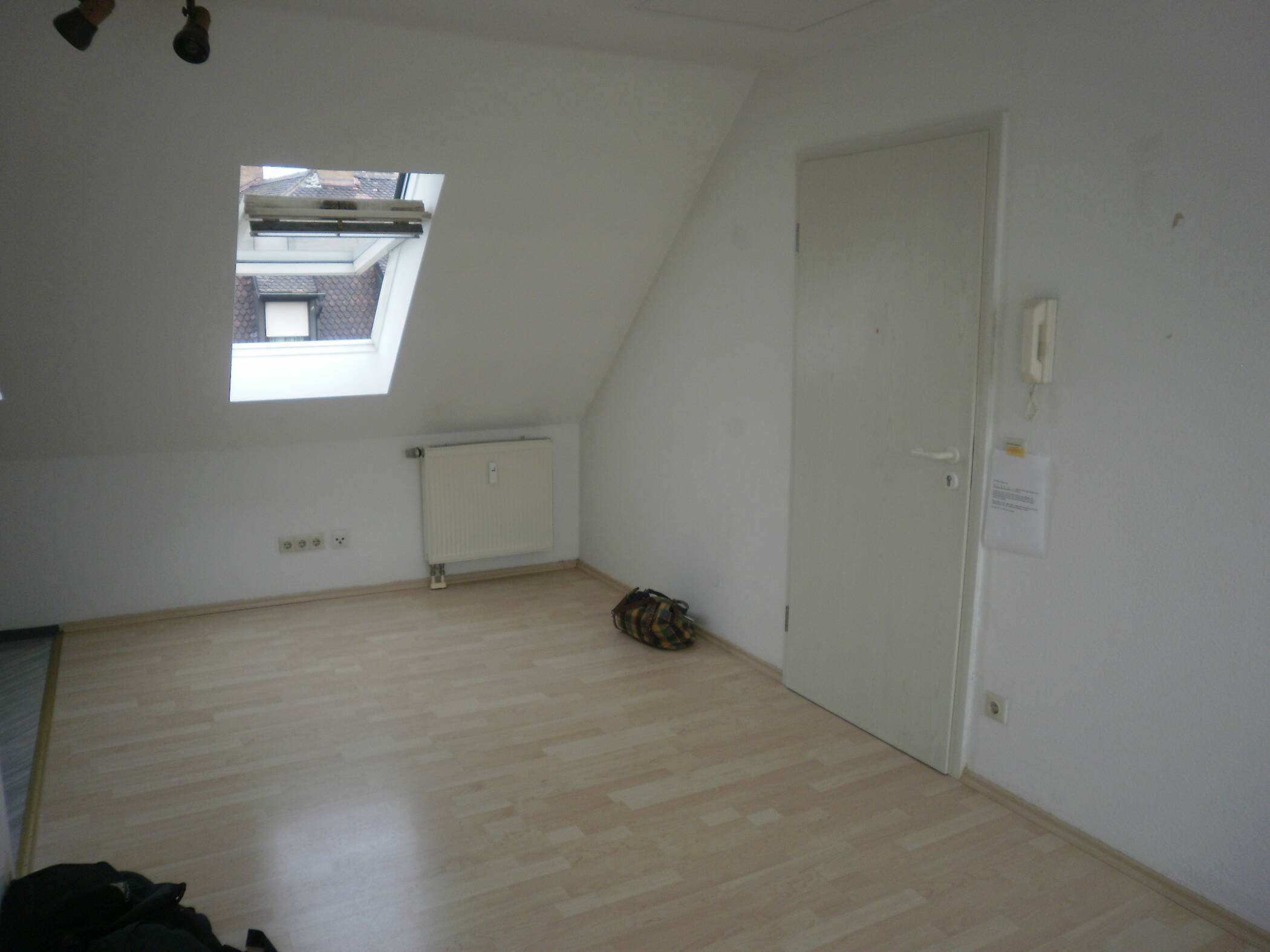 1-Zimmer-Appartment, solide Kapitalanlage – Nürnberg – Vorschaubild 3