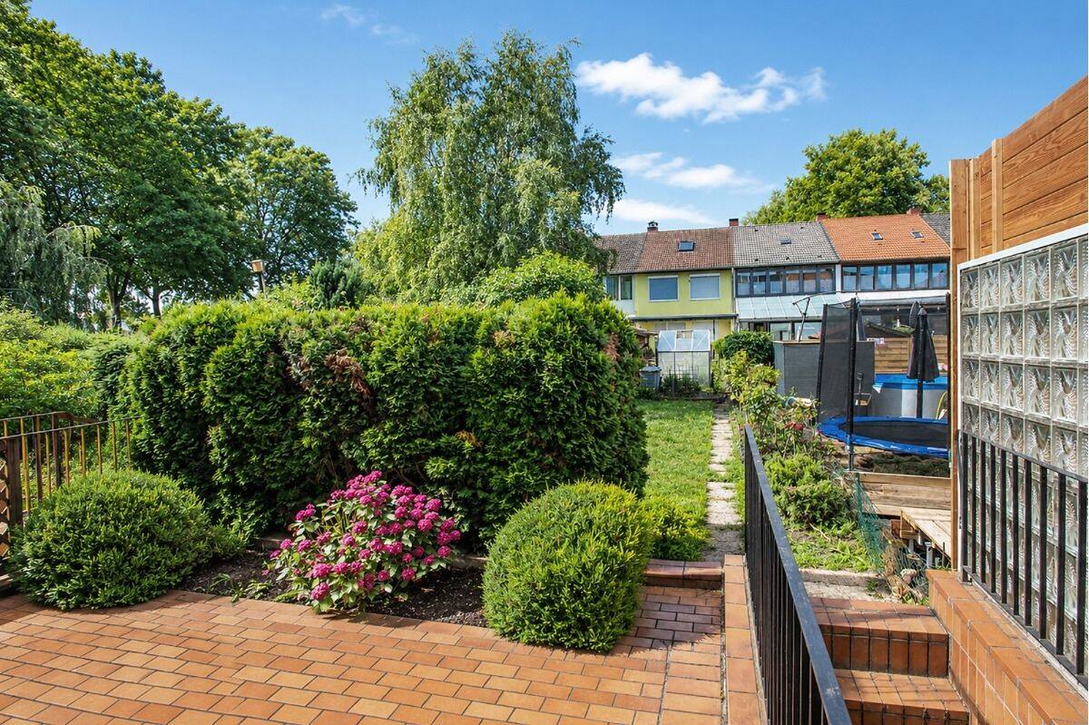 Familientraum mit Sonnenterrasse und großem Garten in ruhiger Lage – Mannheim – Vorschaubild 4