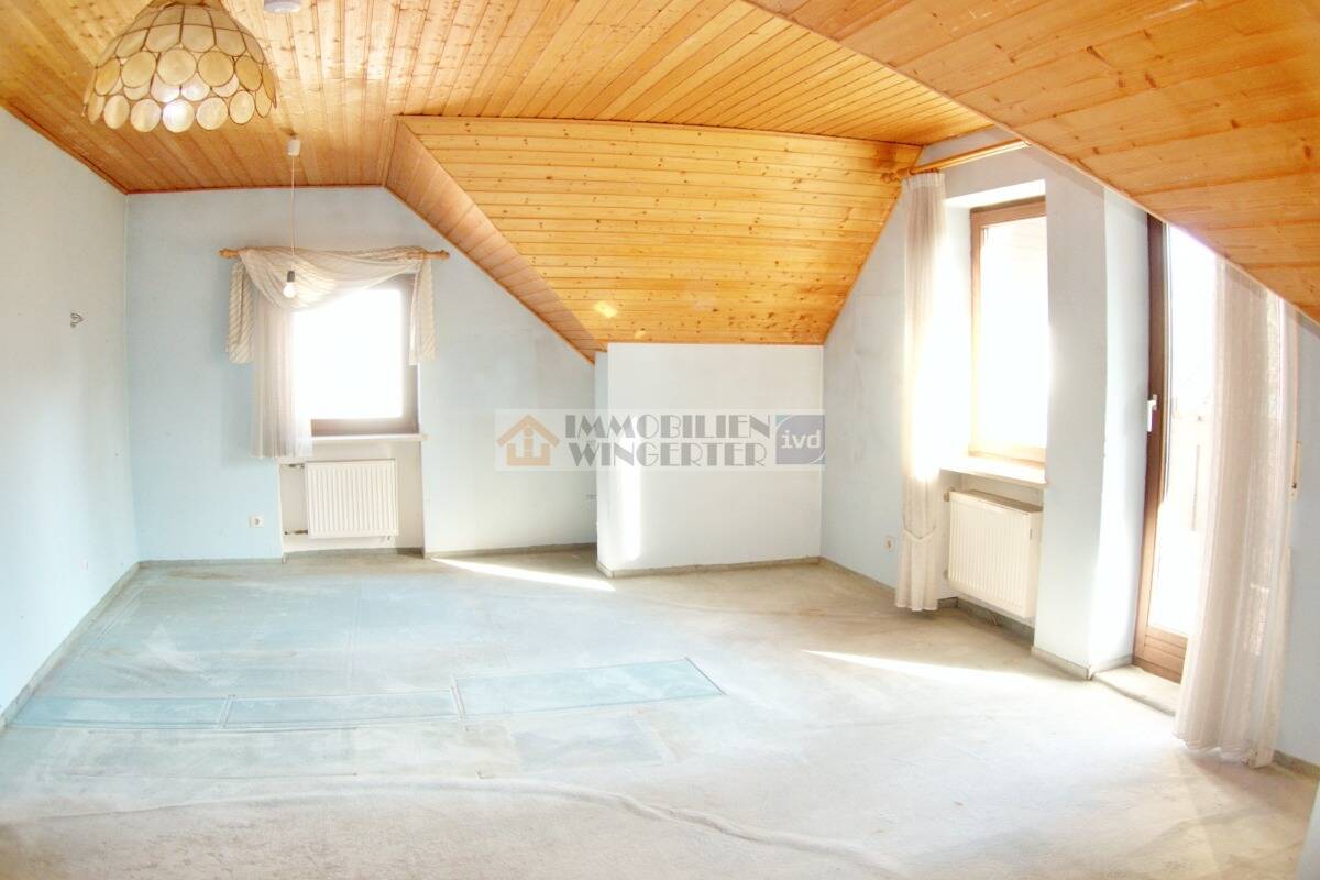 Familienfreundliches Einfamilienhaus mit Garten im Stadtsüden von Regensburg – Regensburg – Vorschaubild 2