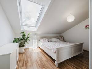 Attraktive 4-Zimmer-Dachgeschosswohnung mit Weitblick – 88069 Tettnang – Vorschaubild 9
