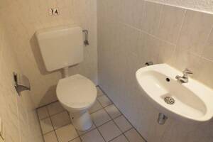 ++ Platzwunder ++ DHH + kleiner Garten + frei + keine Käuferprovision ++ – 70439 Stuttgart – Vorschaubild 6