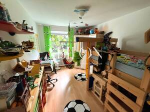Große 4-Zimmer Wohnung mit Balkon + TG-Stellplatz in Freiburg-Weingarten – 79114 Freiburg im Breisgau – Vorschaubild 9