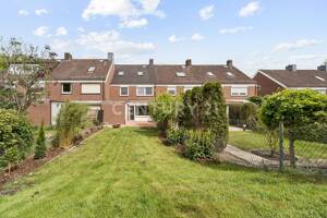 C21: Industrial Chic trifft Familienglück - modernes Reihenhaus mit Gartenidylle – 28355 Bremen – Vorschaubild 2