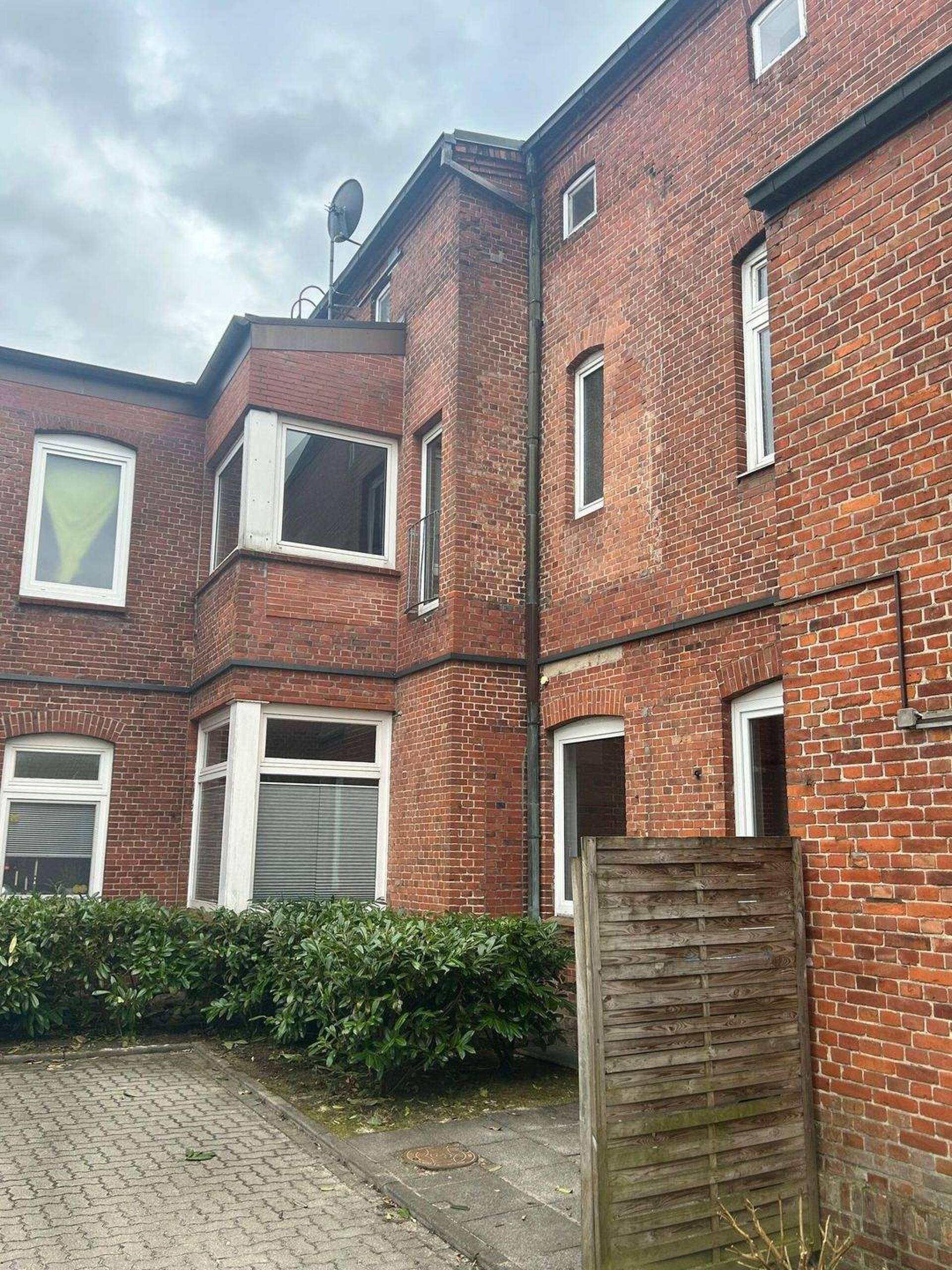 Mehrfamilienhaus in 24768 Rendsburg mit 543 m² kaufen