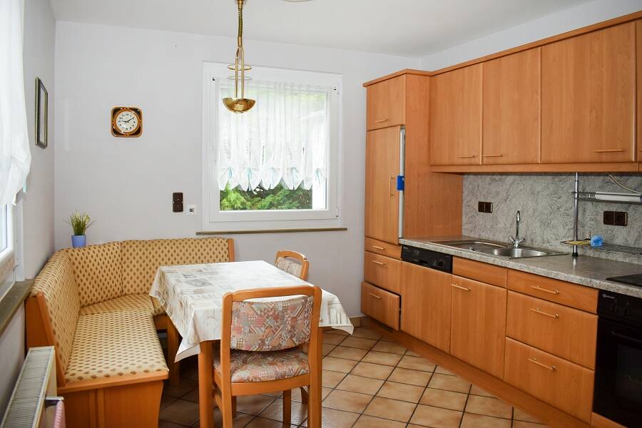 Staufenberg - Landwehrhagen: Ein-/ Zweifamilienhaus mit vielfältigen Gestaltungsmöglichkeiten! – Staufenberg – Vorschaubild 4