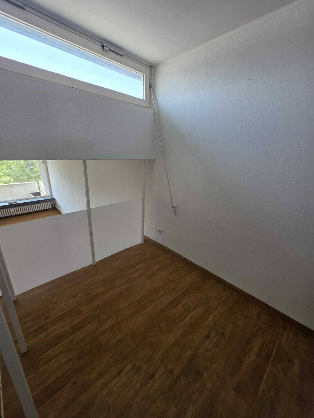 Moderne 2-Zimmer-Loftwohnung in Münster Coerde mit Balkon, Schwimmbad, Sauna und Solarium. – Münster – Vorschaubild 2