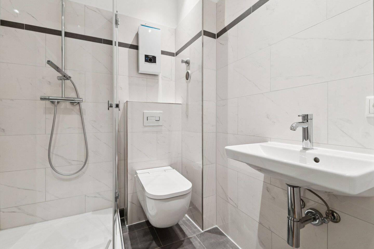 Schöneberg Highlight: Sanierte 2-Zimmer-Wohnung im ruhigen Hinterhaus – Berlin – Vorschaubild 6