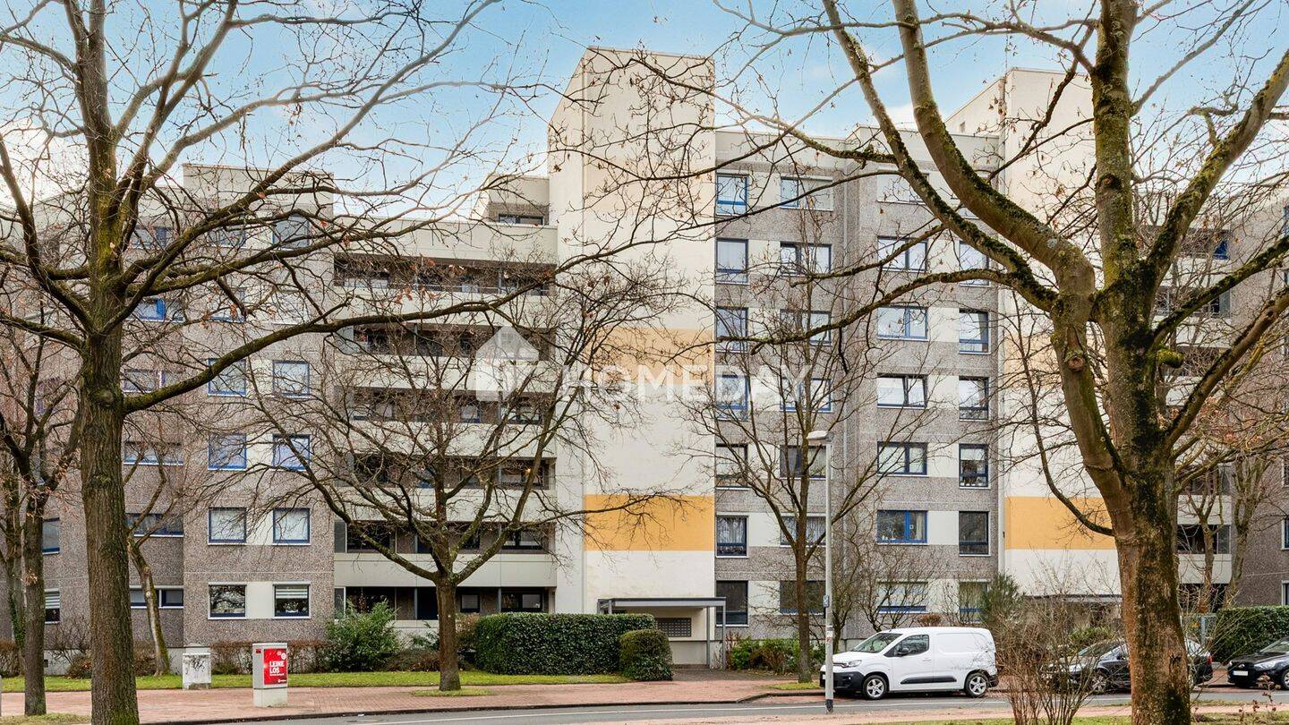 2-Zimmer-Wohnung mit Loggia, Aufzug & TG-Stellplatz in Hannover-Groß Buchholz – Hannover – Bild 1 von 9