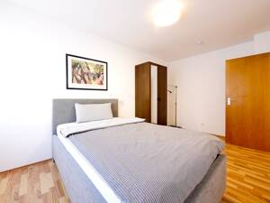 ruhige 2-Zimmer-Wohnung in Stuttgart-Münster - WOHNEN AUF ZEIT _ – 70376 Stuttgart – Vorschaubild 4