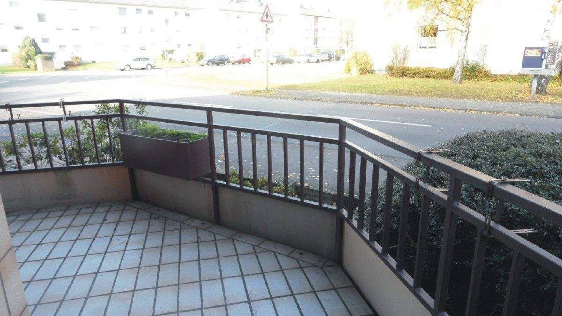 Erdgeschosswohnung in 51147 Köln mit 71 m² kaufen
