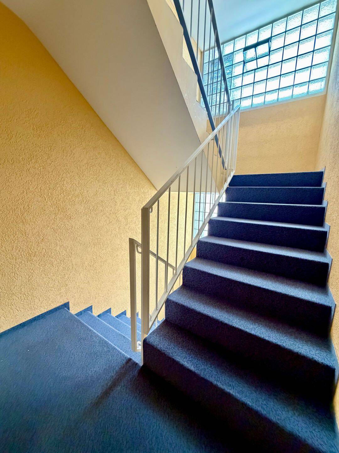 Schöne 1 Zi. - Whg. mit Balkon, Einbauküche + Stellplatz in zentraler Lage Röthenbach a. d. Pegnitz – Röthenbach an der Pegnitz – Vorschaubild 8