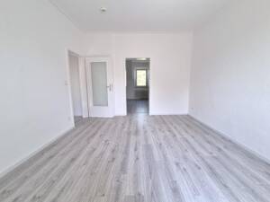 Neues Zuhause. Neue Geschichten. / New home. New stories. – 47166 Duisburg – Vorschaubild 4