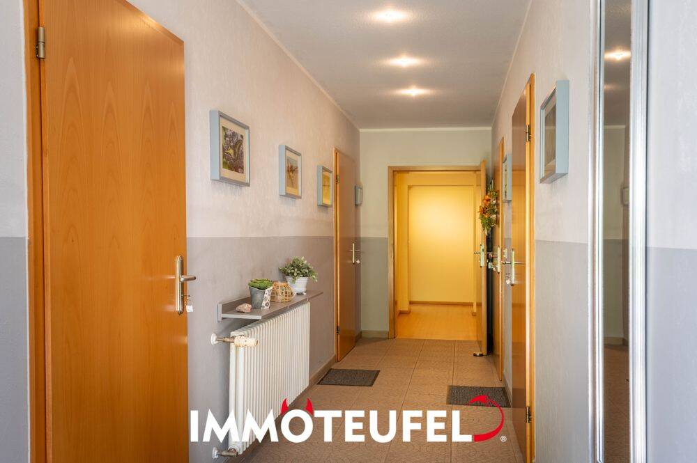 Wohntraum in Adelsberg | Einliegerwohnung, Dachterrasse, Kamin, Garage & sonniger Garten – Chemnitz – Vorschaubild 9