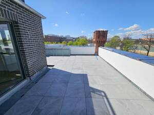 Exklusive Dachterrassenwohnung im Denkmal - 3 Zimmer, HWR, Fußbodenheizung & Stellplatz inklusive – 39124 Magdeburg – Vorschaubild 9