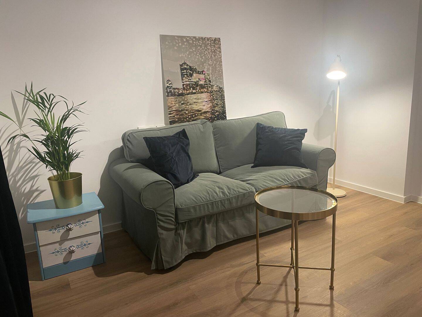 Ruhiges und liebevoll eingerichtetes Studio Apartment im Zentrum von Hamburg-Mitte – Hamburg – Vorschaubild 6