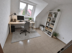 Ruhige Wohnung im gepflegten Mehrfamilienhaus – 44892 Bochum – Vorschaubild 2