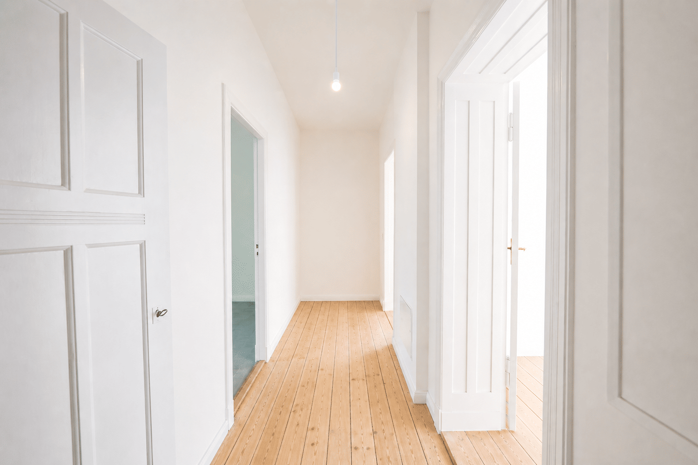 Renovierte 2,5-Zimmer-Altbauwohnung mit Westbalkon (WE20) – Berlin – Vorschaubild 9