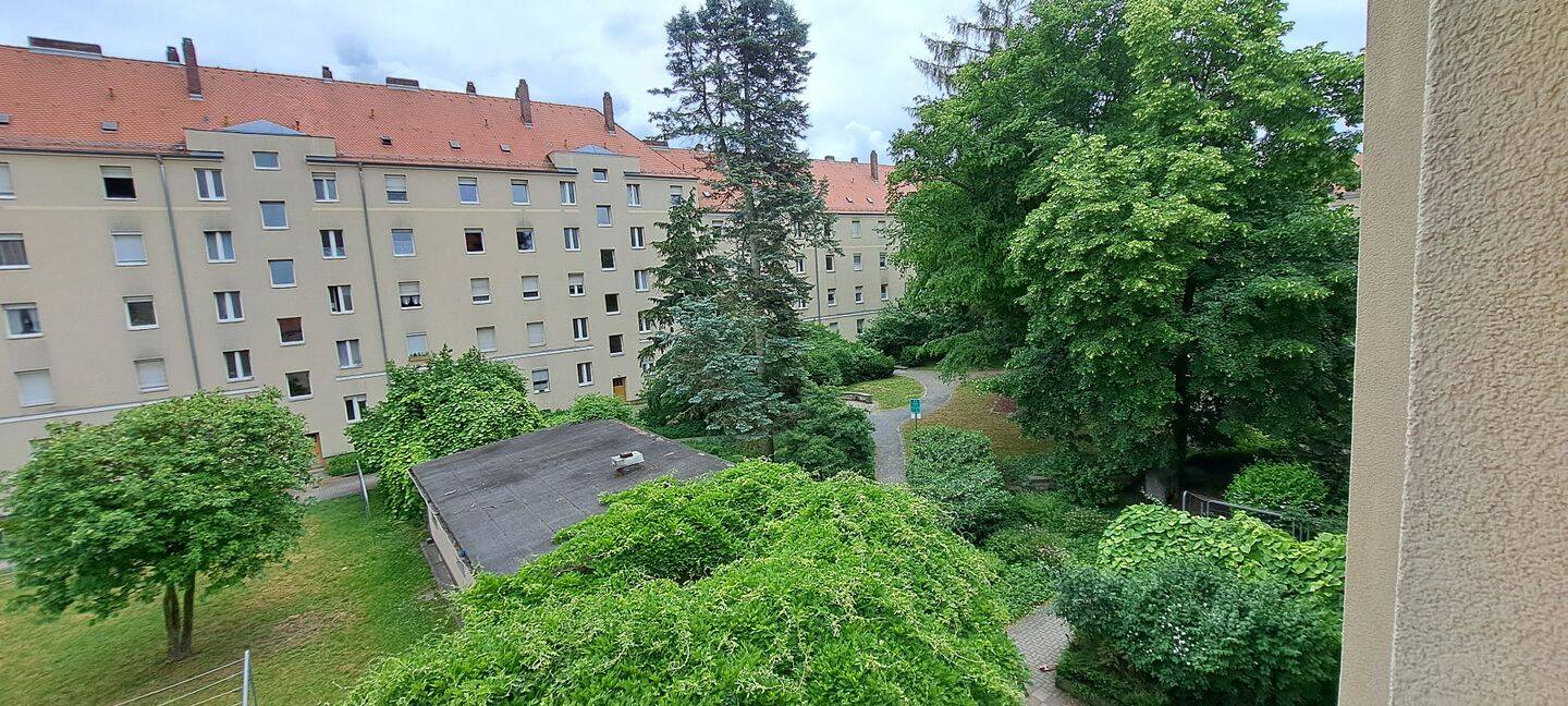 Großzügige 2-Zimmer Wohnung im 2. Obergeschoss in 90443 Nürnberg – Nürnberg – Vorschaubild 2