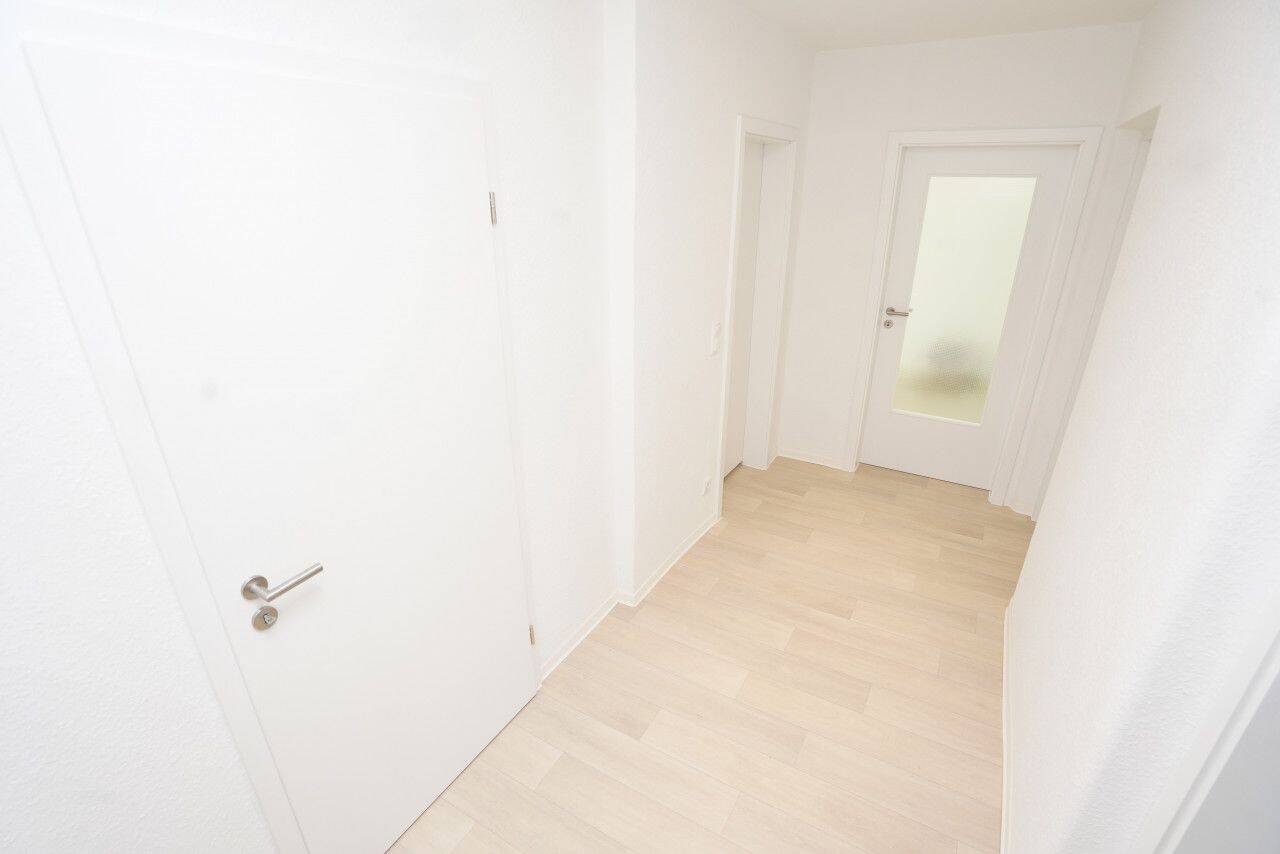 Erstbezug nach Sanierung / Großes Bad – Chemnitz – Vorschaubild 8