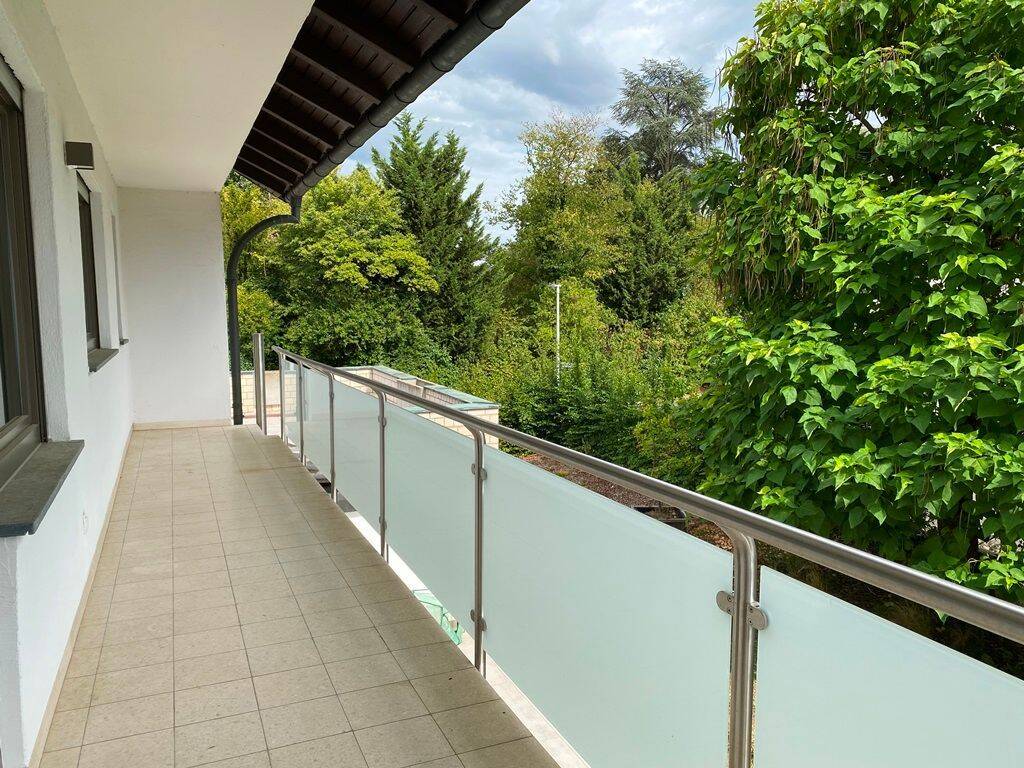 Herrliche, moderne 4 Zimmer im Obergeschoss: viel Platz Innen und Außen