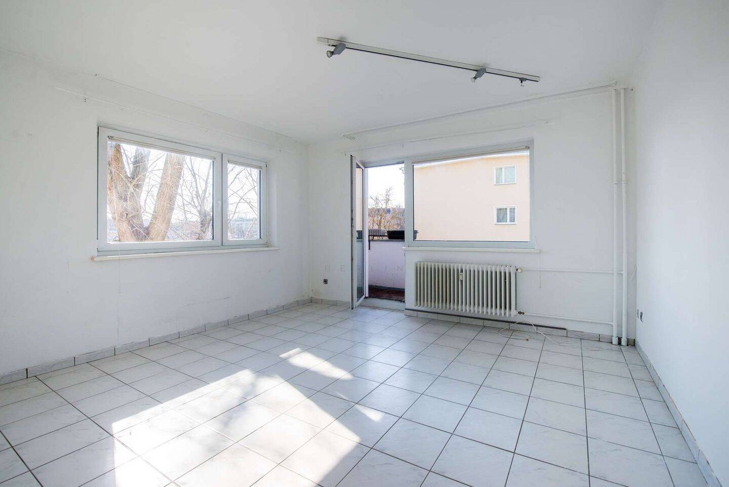 Ku'damm Nähe! Charmante Wohnung mit Balkon in gefragter Lage – Berlin – Vorschaubild 4