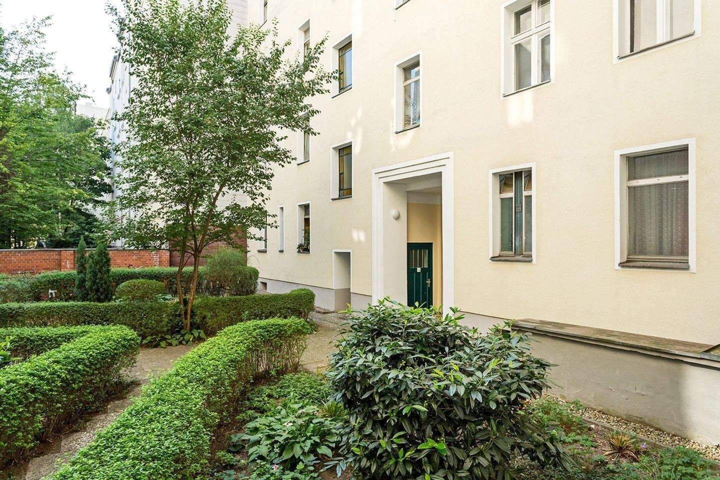 Bezugsfreie Altbauwohnung, zwischen den lebendigen Kiezen Sprengelkiez und Gerichtstraße. – Berlin – Vorschaubild 2