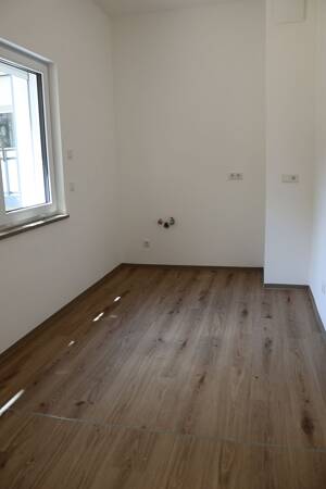 *NEUBAU* Exklusive 3-Zimmer-Erdgeschosswohnung mit Terrasse und Aufzug in 90763 Fürth – 90763 Fürth – Vorschaubild 5