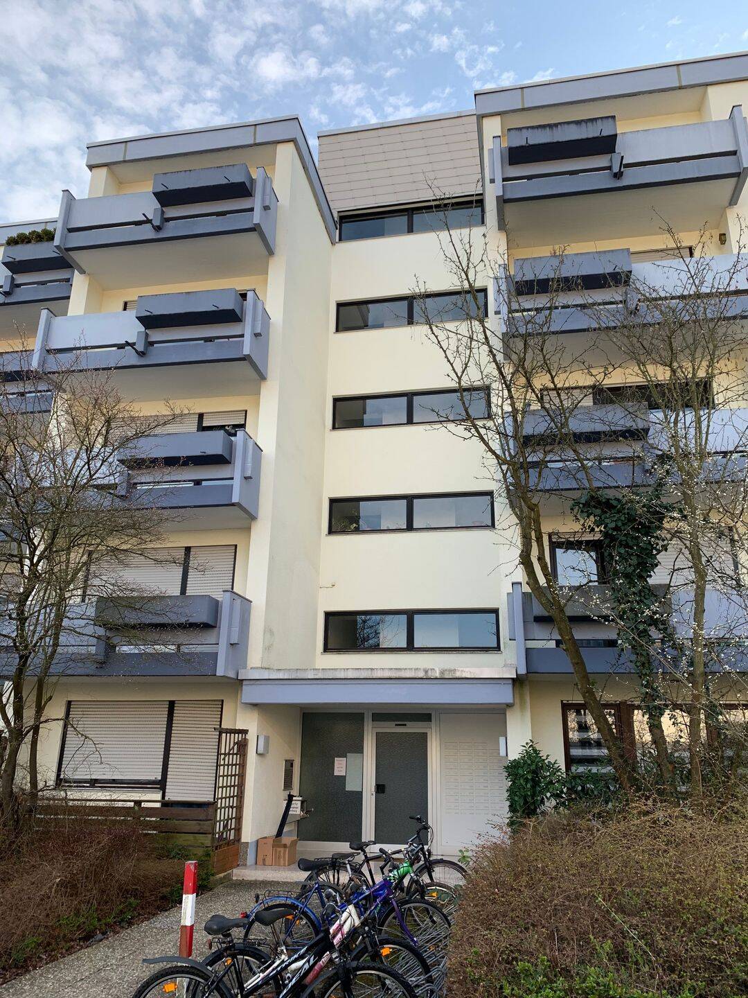 Schöne helle 1-Zimmer Wohnung mit Terrasse in Uninähe Saarbrücken – Saarbrücken – Vorschaubild 6