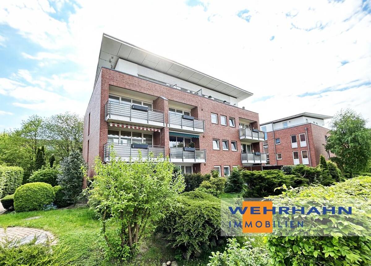 Kapitalanlage: gepflegte Penthouse-Wohnung in Zentrumsnähe auf parkähnlichem Grundstück – 21465 Wentorf bei Hamburg – Bild 1 von 9