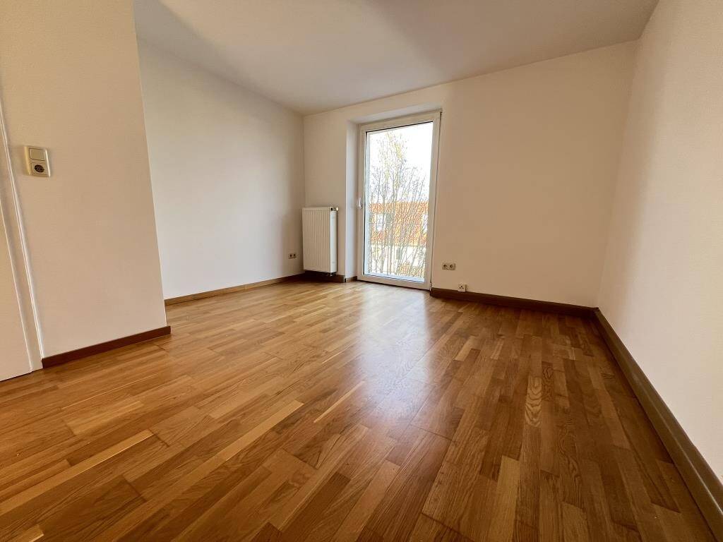 Bezugsfreie 3-Zimmer-Wohnung in der Grünen Mitte mit zwei Balkonen – Regensburg – Vorschaubild 4