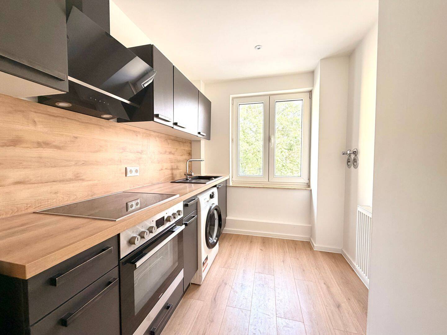 kernsaniert & energieeffizient in GoHo – 3 Zimmer Wohnung mit EBK – Nürnberg – Vorschaubild 5