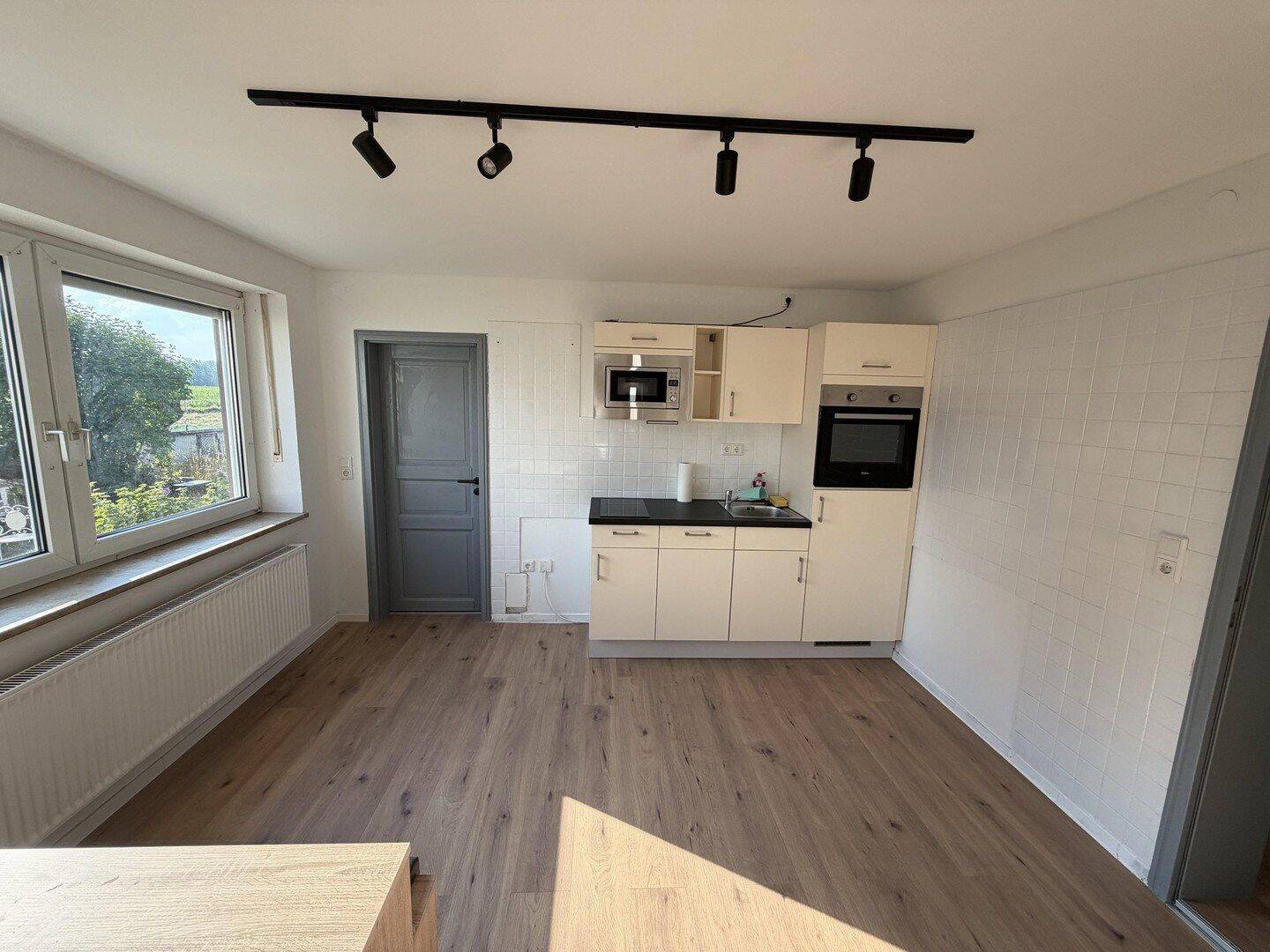 Möblierte Sanierte 3-Zimmer-Wohnung in Ingolstadt-Hagau - 75 m2 – Ingolstadt – Vorschaubild 4