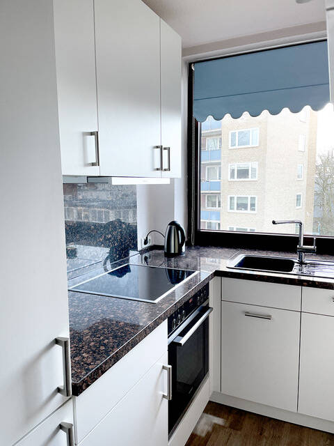 Großzügige 2,5- Zimmer- Wohnung in Altona