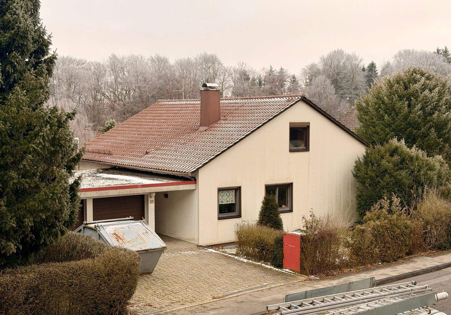 Tolles Einfamilienhaus in Warthausen in starker Wirtschaftsregion – Warthausen – Bild 1 von 9