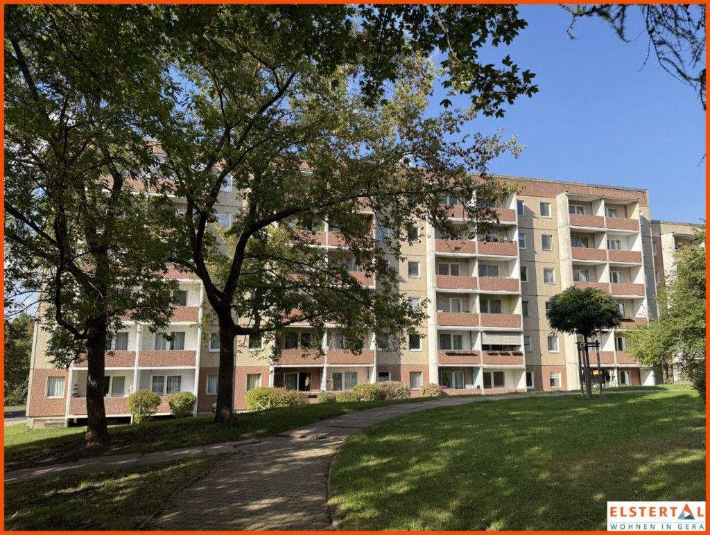 3-Raum-Wohnung für ihre Familie//Balkon//grünes Wohnumfeld