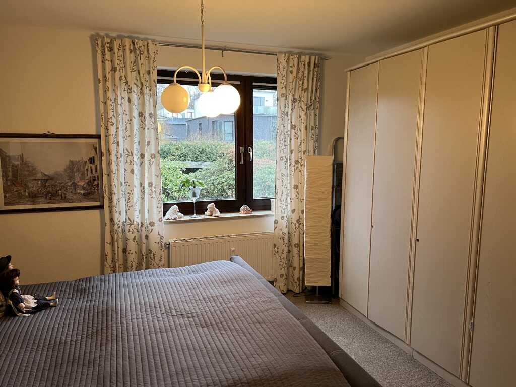 2 1/2-Zimmer-Eigentumswohnung im Hochparterre mit Balkon in grüner Lage in Tibarg-Nähe – Hamburg – Vorschaubild 6