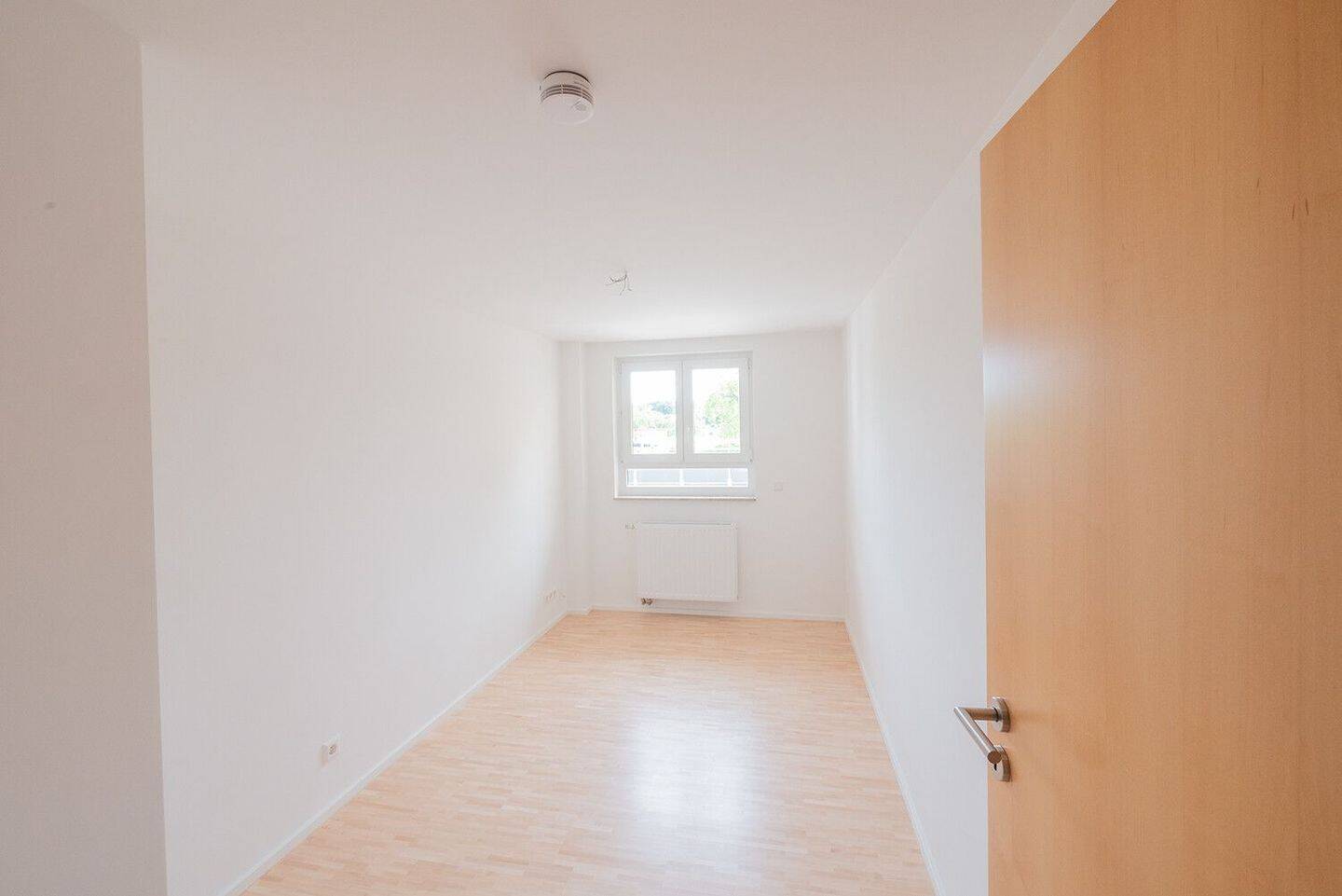 Großzügig wohnen mit Sonnenterrasse - modernisierte 3,5-Zimmer-Wohnung! – Schramberg – Vorschaubild 9