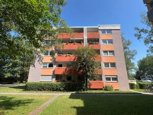 Helle 3-Zi.-Wohnung mit Loggia und weitläufigem Blick ins Grüne in Großhadern - Blumenau – 80689 München – Vorschaubild 2