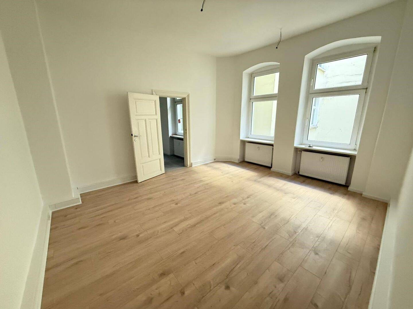 5-Raum-Wohnung direkt am Hasselbachplatz – Magdeburg – Vorschaubild 8
