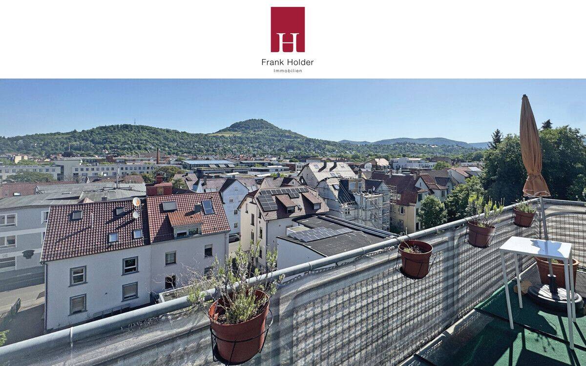 Modern wohnen mit Altbaucharme und schönem Ausblick