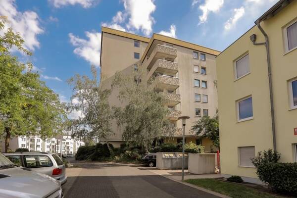 Etagenwohnung in 50737 Köln mit 79 m² kaufen