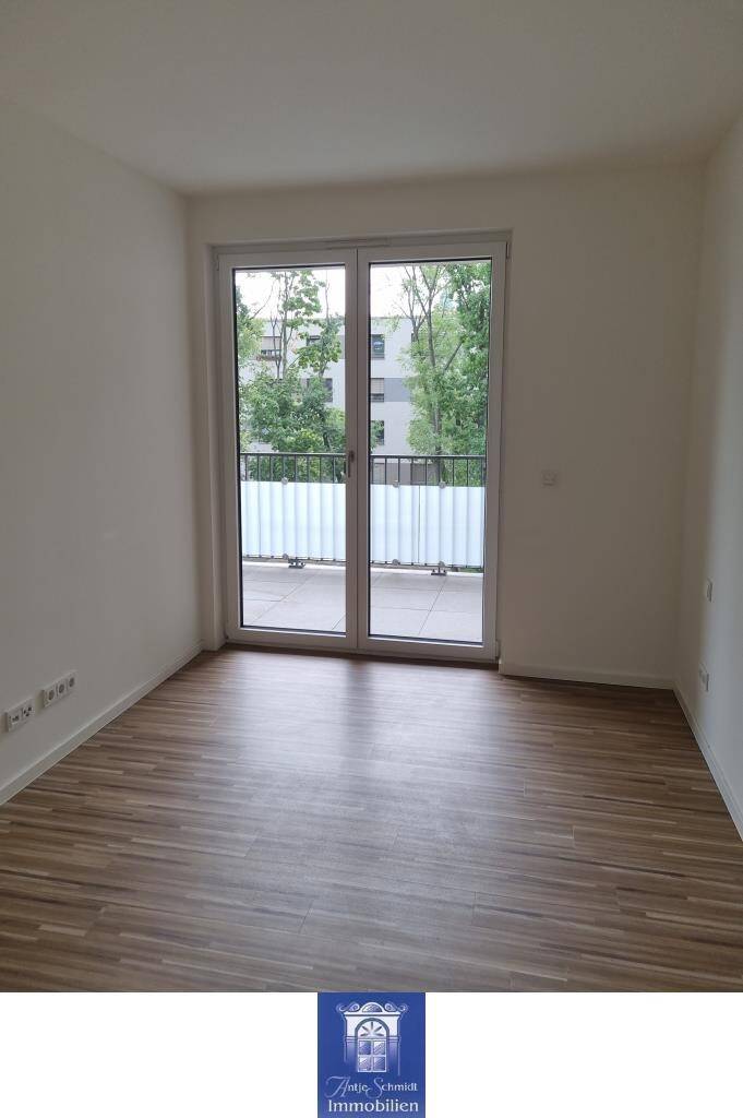 Modernes und ruhiges Wohndomizil in Innenstadtnähe! Großer Balkon zur Gartenseite! – Dresden – Vorschaubild 7