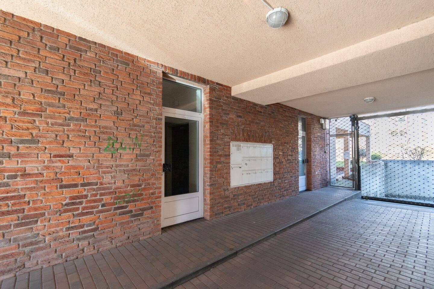 SCHLEUSSIG PUR | Vermietete 3-Raum-Wohnung mit 2 Loggien, Gäste-WC & TG-Stellplatz in Parknähe – Leipzig – Vorschaubild 5